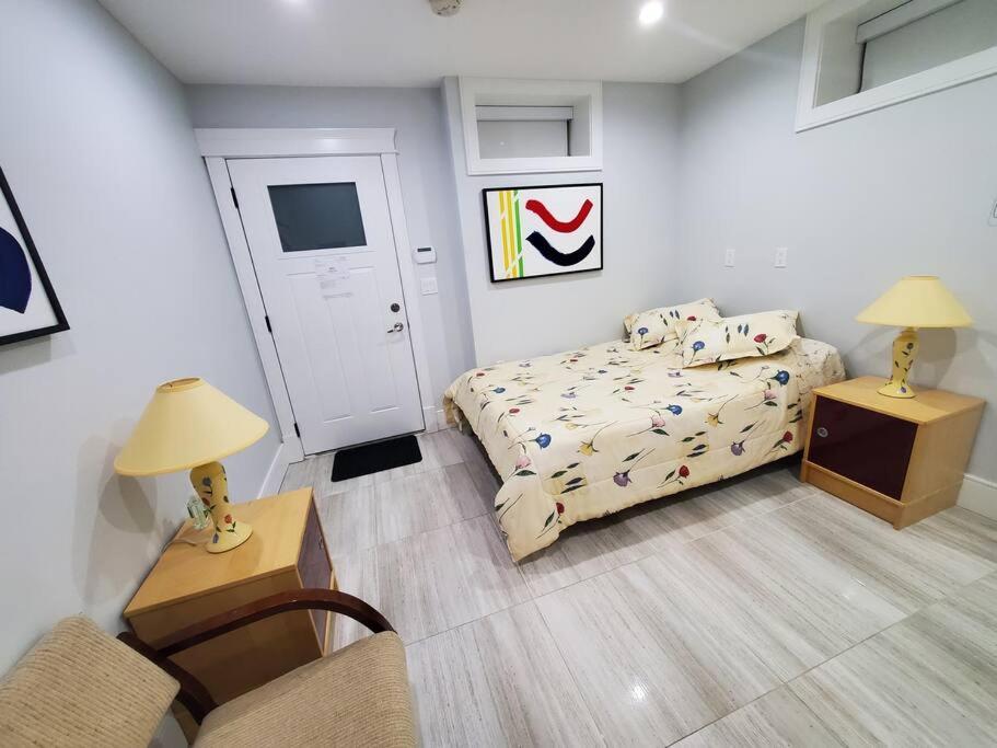 Cozy Guest Suite In Quiet Home With Private Entry Vancouver Kültér fotó